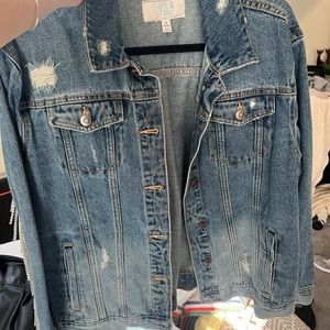 NWT denim jacket with bezaddled fringe